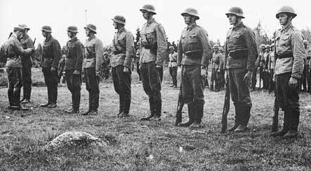        1944      .