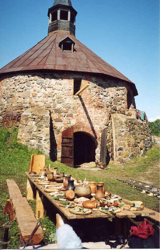 В галерею