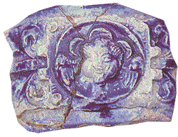 Ангел. Фрагмент немецкой керамики из Ниеншанца. XVII в. (из раскопок 1999 г.)