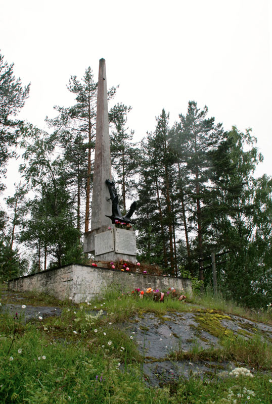 Памятник воинам 168 стрелковой дивизии