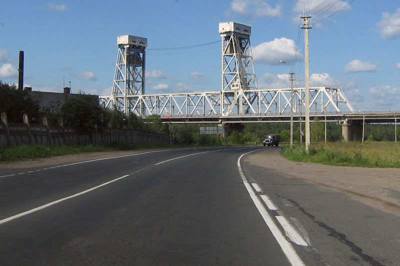 Мост через реку Свирь в Лодейном Поле