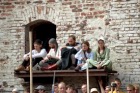 Все "рублёвые" места заняты давно и заранее...